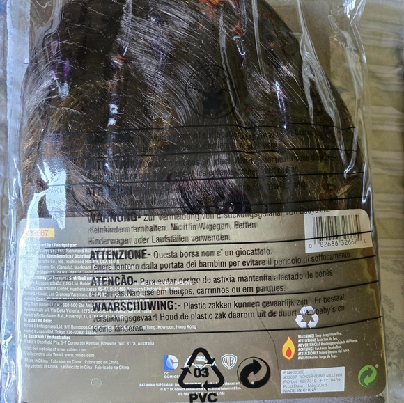 Wonder Woman 1984 Costume with wig & Accessories, Adult - Picture 13 of 13